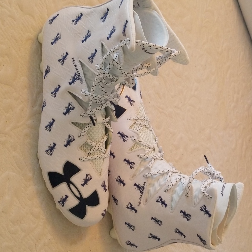 Size 16 Under Armour Clutch Fit Cleats